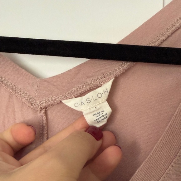 Caslon Soft Pink V-Neck Tank Top - size large - Picture 2 of 3